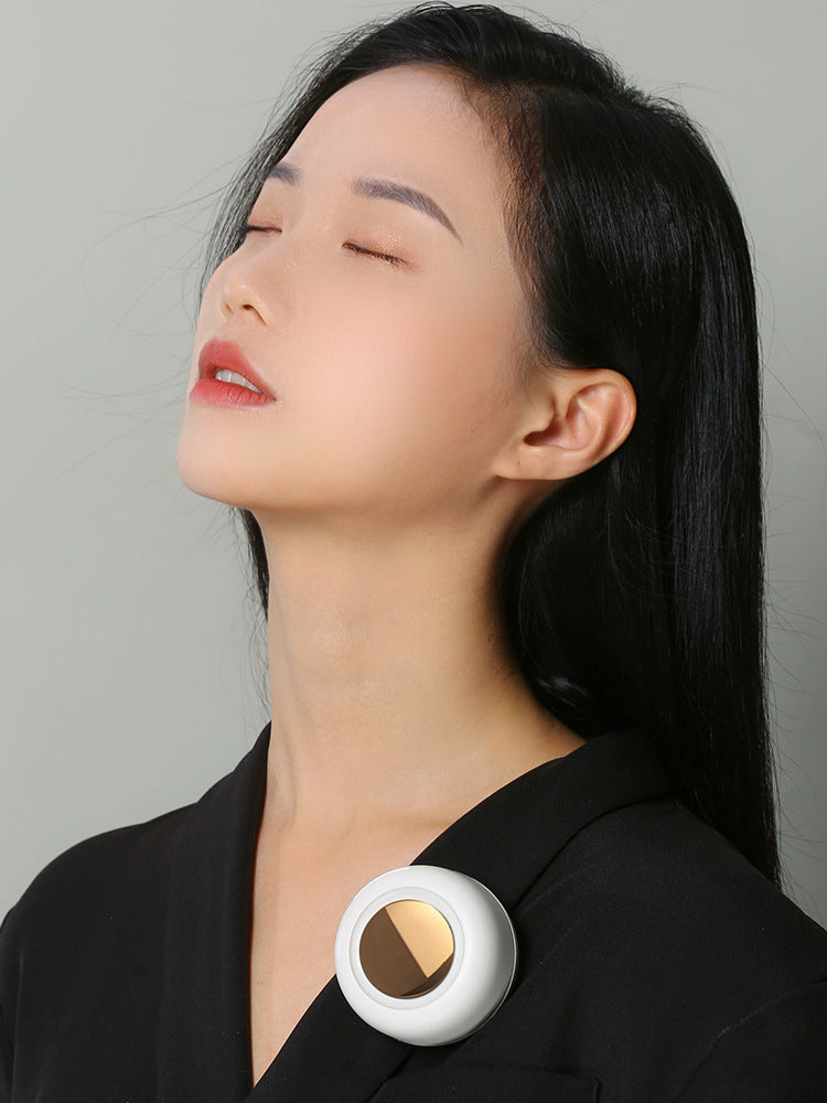 Small Cyclone Portable Buckle Small Fan Mini Portable Pocket Fan